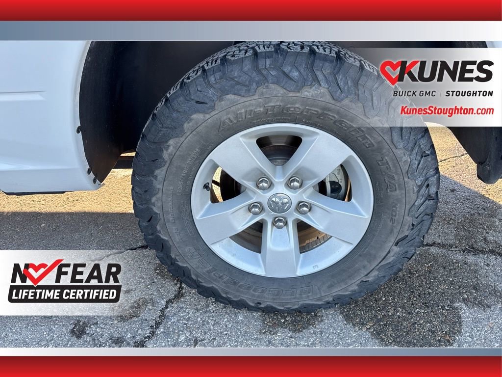 Used 2023 RAM 1500 Classic SLT w/ Electronics Group image 18