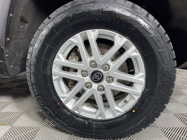 Used 2023 Toyota Tundra SR5 w/ SR5 Premium Package AWD/4WD image 12