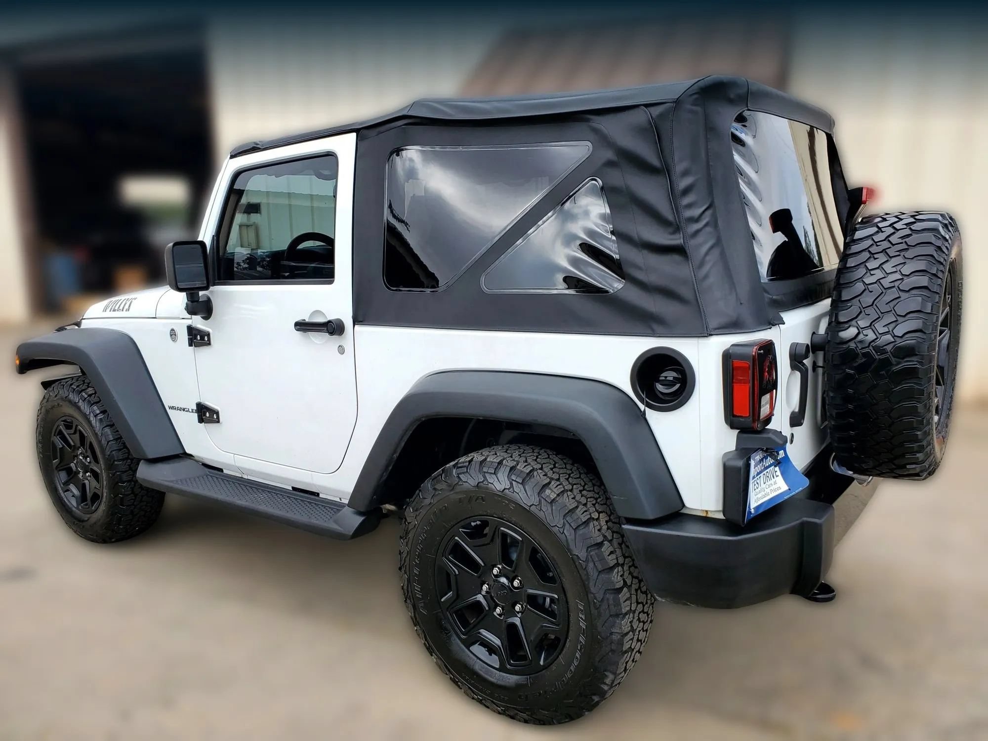 Used 2015 Jeep Wrangler Sport AWD/4WD image 9