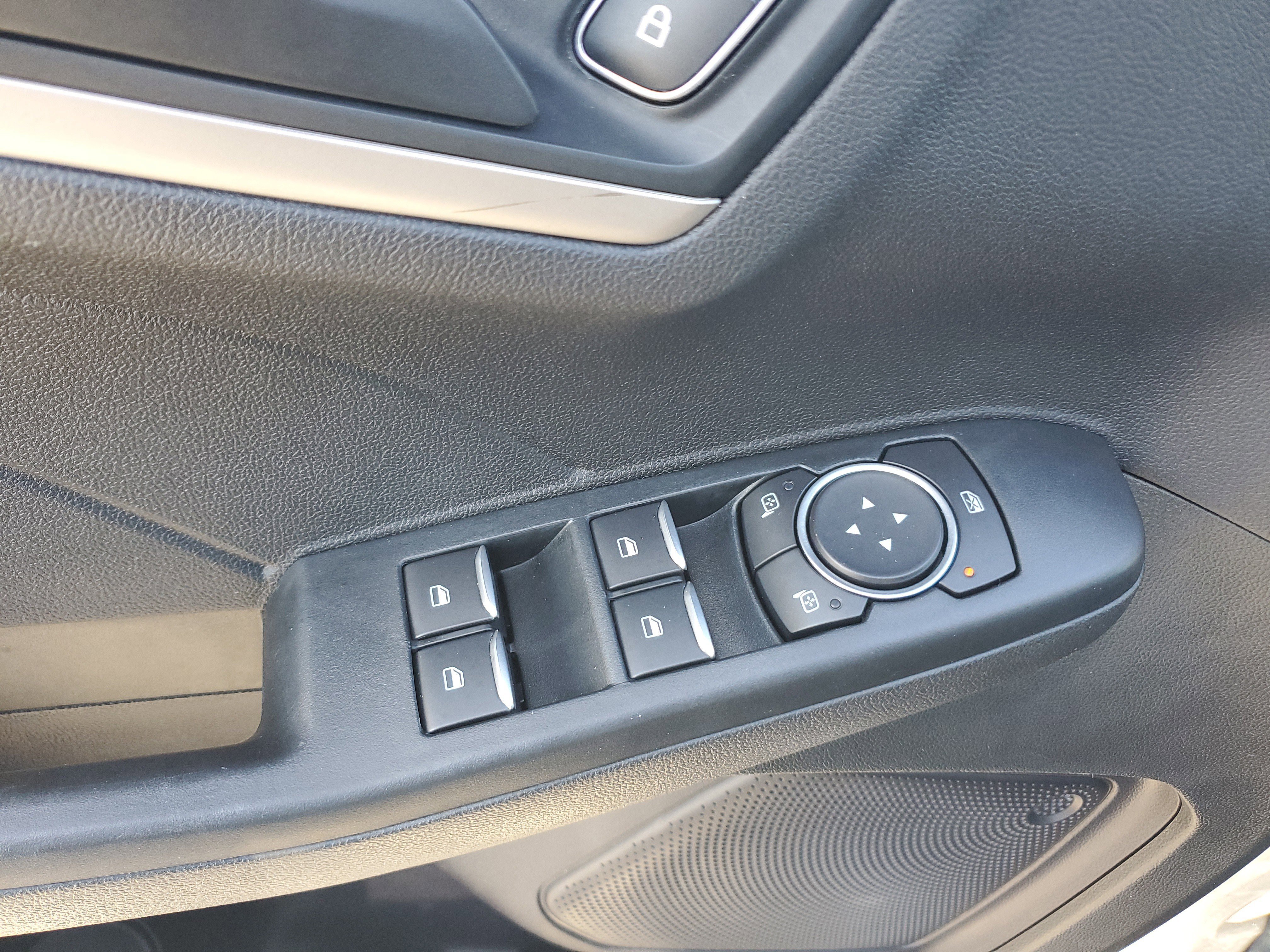 Used 2022 Ford Escape SE w/ Convenience Package image 28