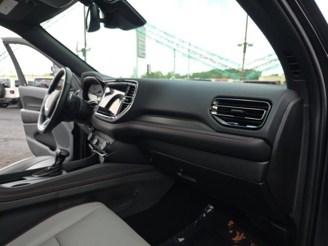 Used 2024 Dodge Durango GT image 40