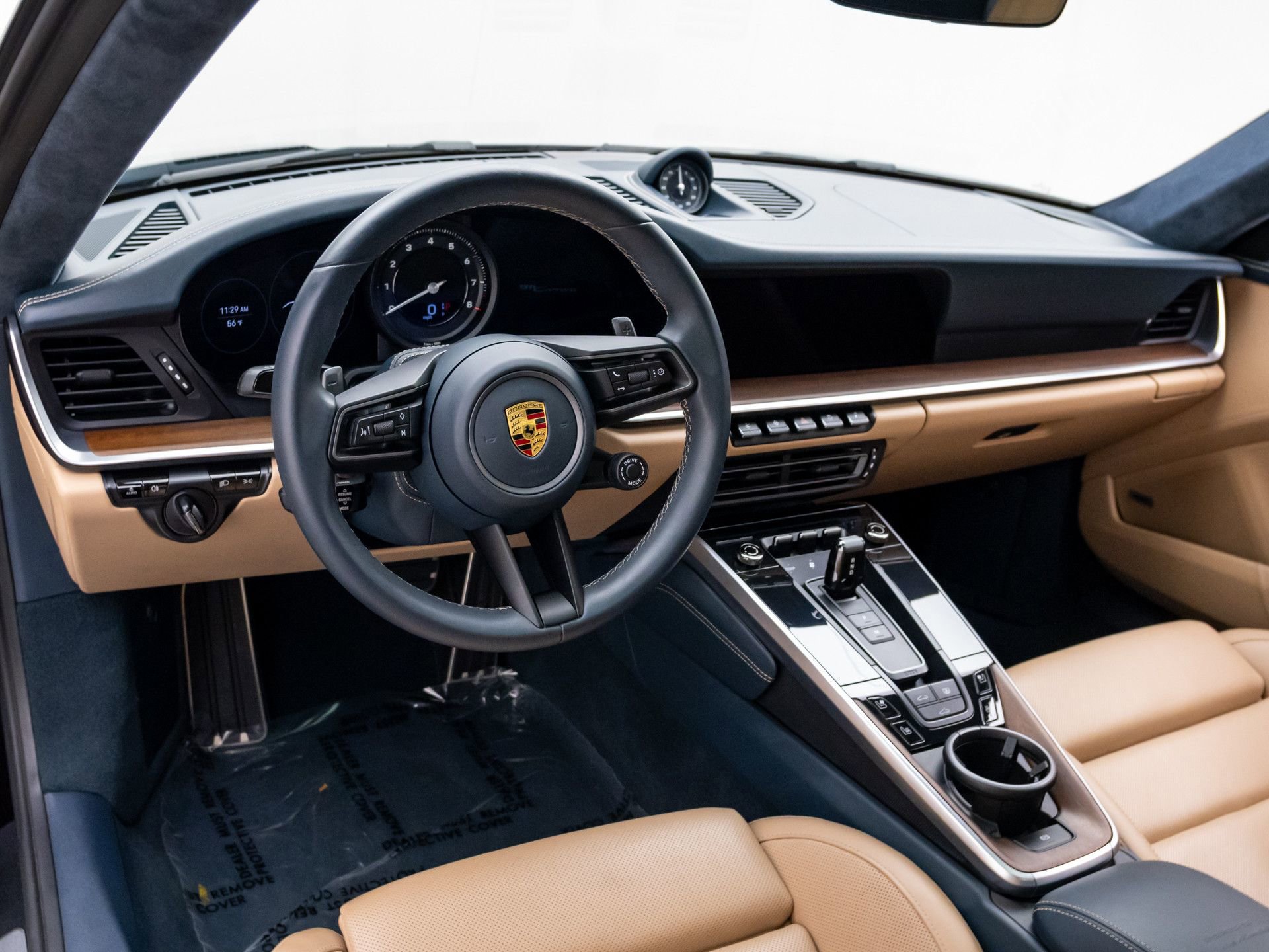 Used 2021 Porsche 911 Carrera image 11