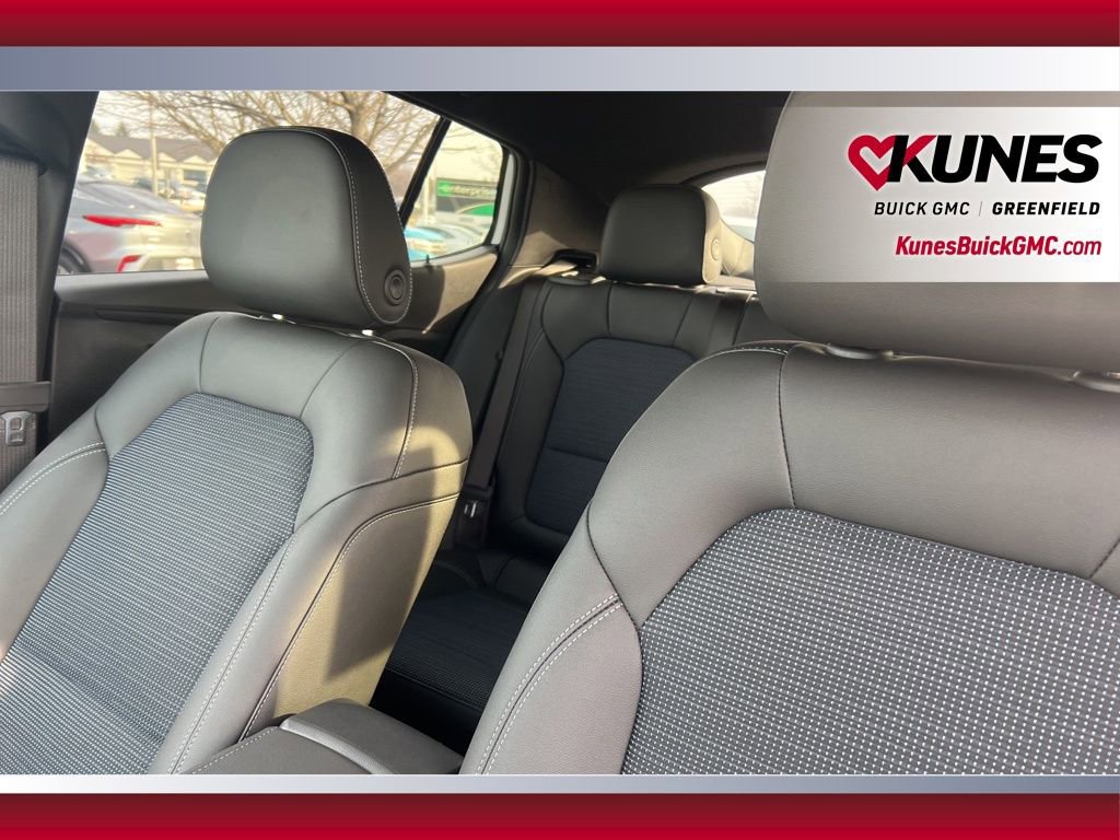 New 2026 Buick Envista Preferred w/ Convenience I Package image 34