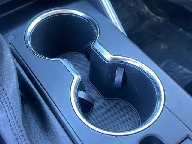 Used 2022 Toyota Highlander XLE image 37