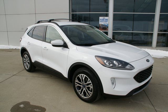 Used 2022 Ford Escape SEL image 2