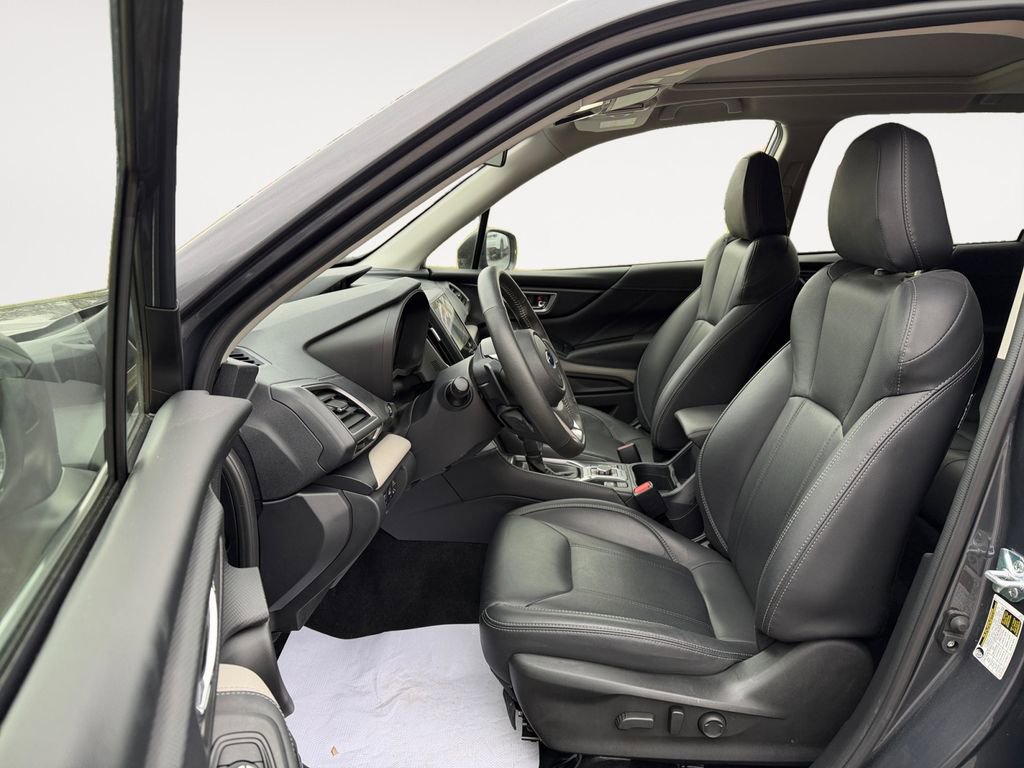 Certified 2024 Subaru Forester Limited image 12