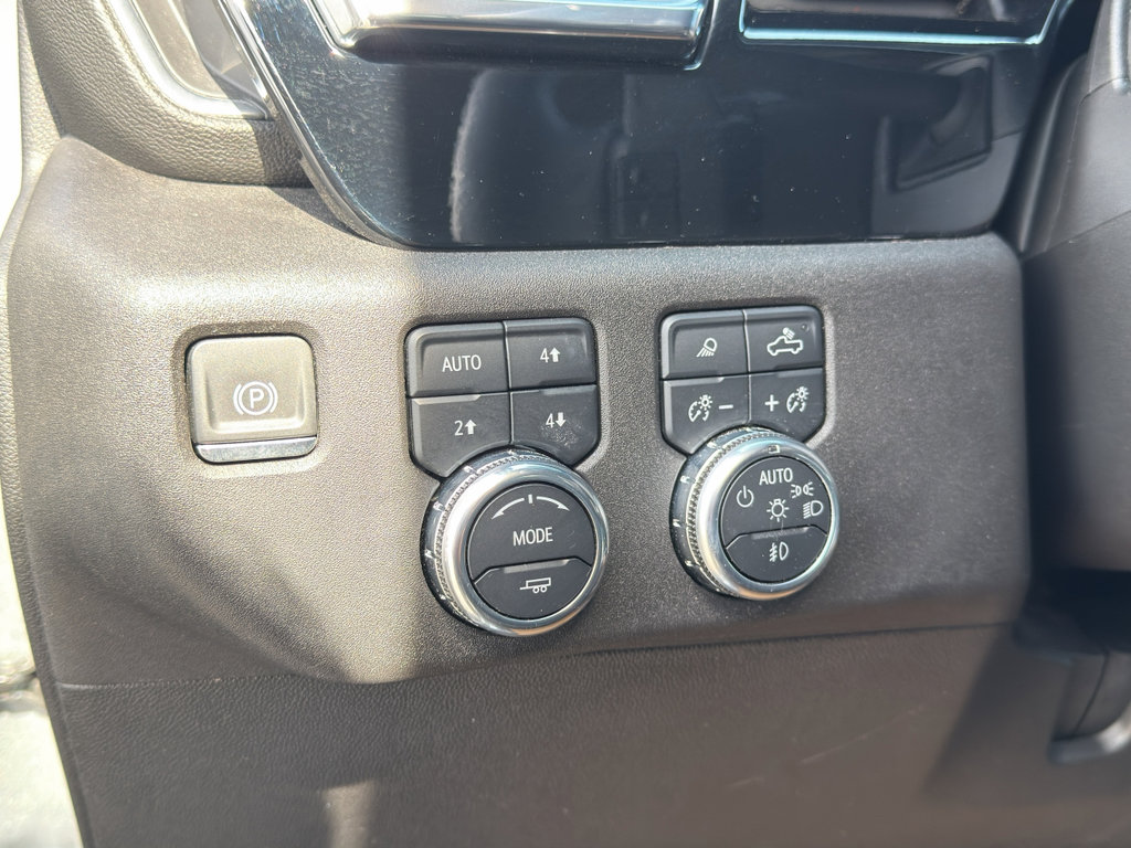 Used 2024 GMC Sierra 1500 Elevation w/ Elevation Premium Package image 17