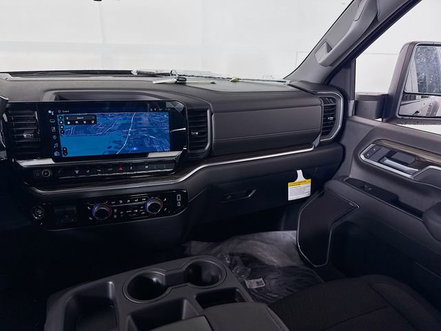 New 2026 Chevrolet Silverado 3500 LT image 24