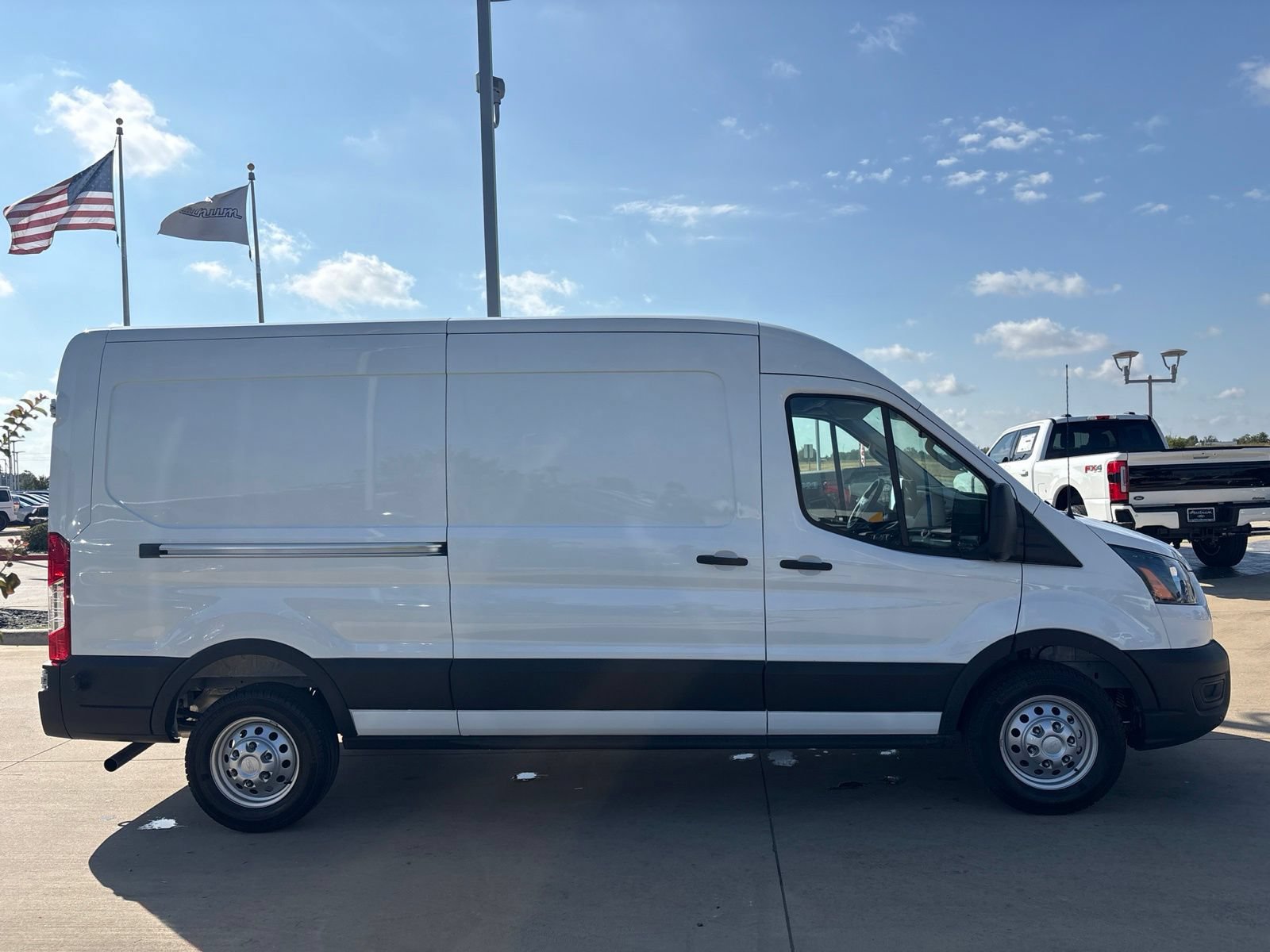 New 2026 Ford Transit 250 148 Medium Roof RWD image 8