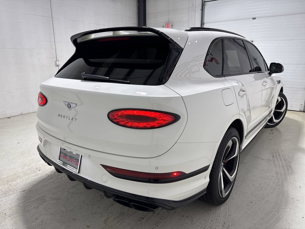 Used 2023 Bentley Bentayga AWD/4WD image 4