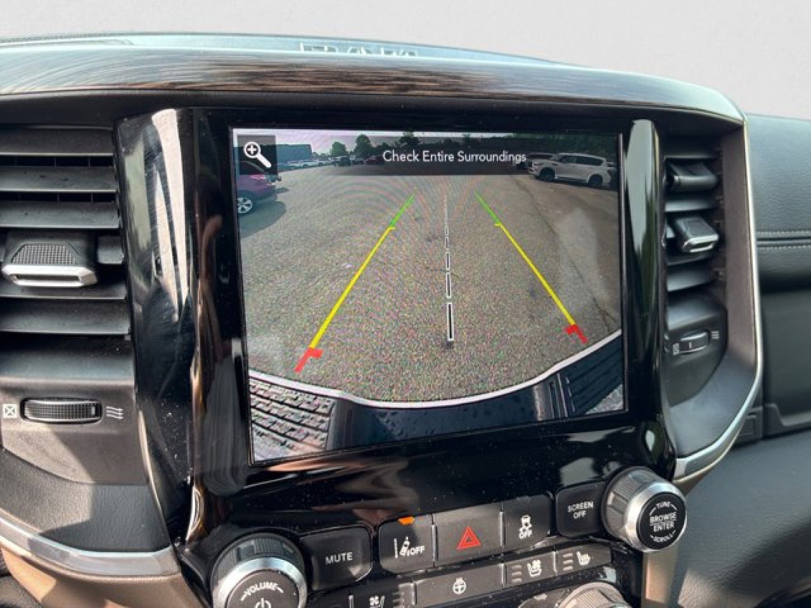 Used 2020 RAM 2500 Laramie image 17