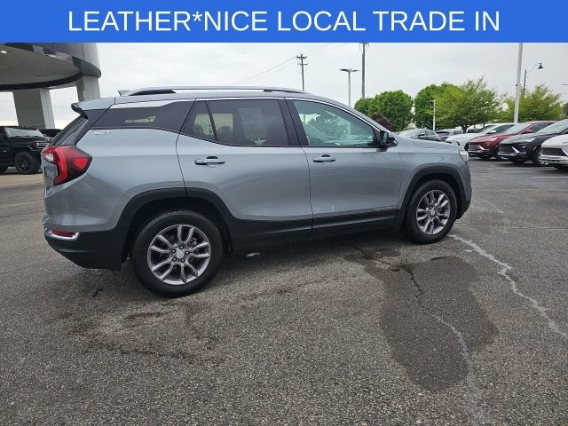 Used 2024 GMC Terrain SLT FWD image 22