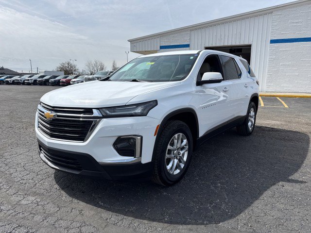 Certified 2023 Chevrolet Traverse LS w/ Safety Package image 1