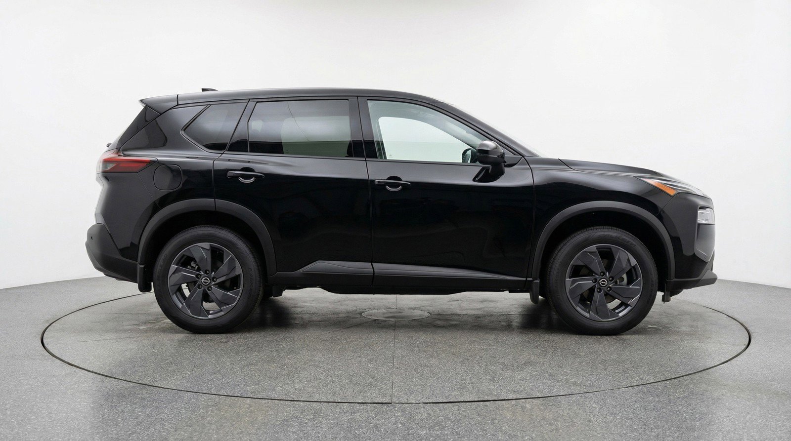 Used 2025 Nissan Rogue SV FWD image 11
