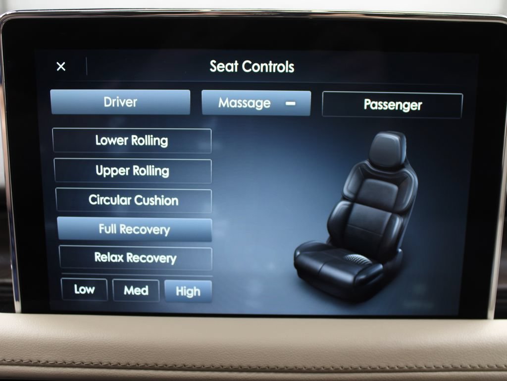 Used 2022 Lincoln Aviator Reserve w/ Equipment Group 201A AWD/4WD image 26