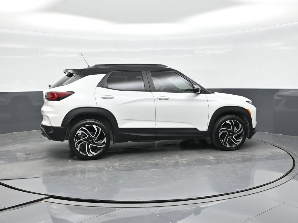 Used 2025 Chevrolet TrailBlazer RS w/ Driver Confidence Package FWD image 7