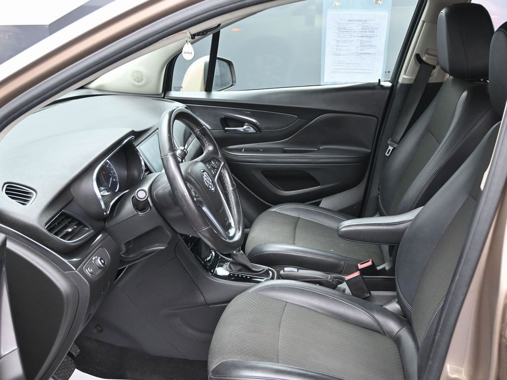Used 2018 Buick Encore Preferred image 16