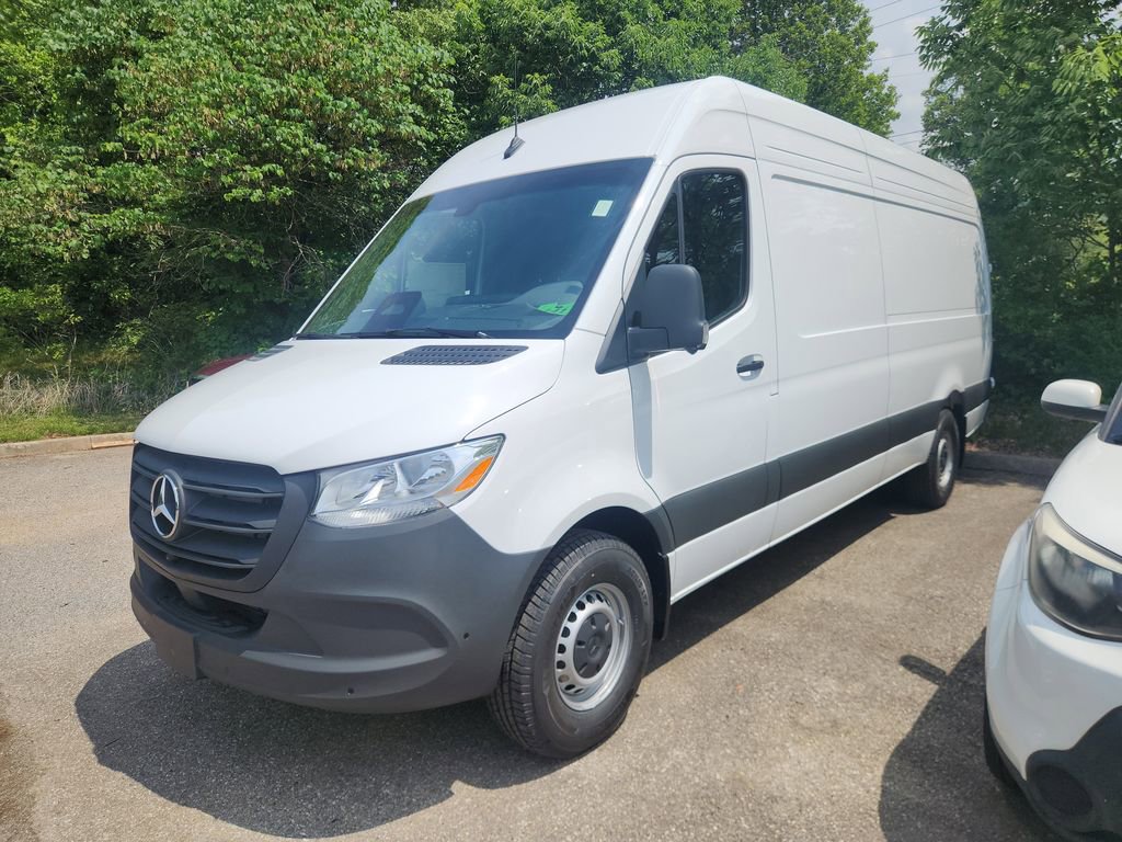 New 2026 Mercedes-Benz Sprinter 2500 image 2