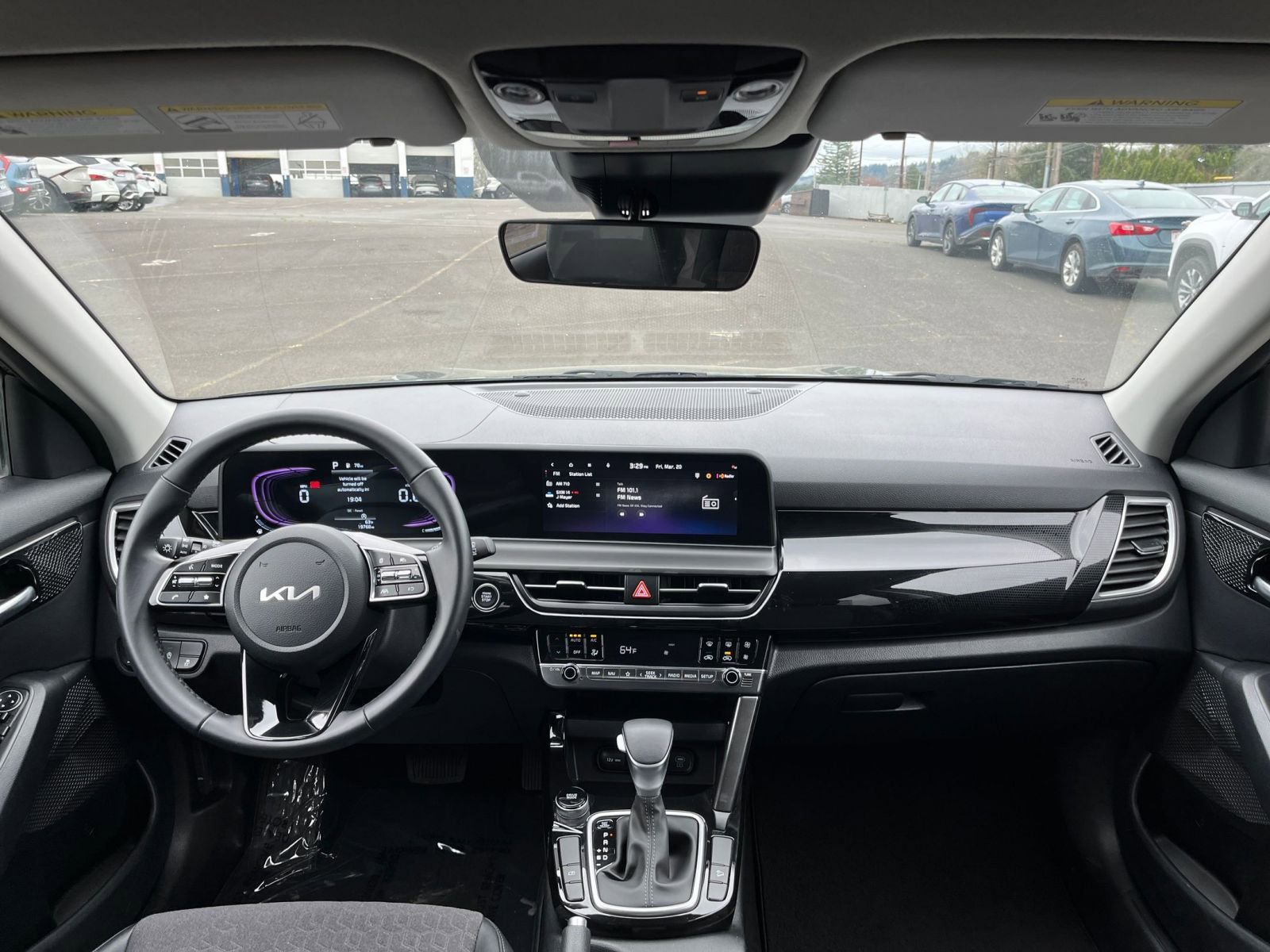 Used 2025 Kia Seltos S image 34