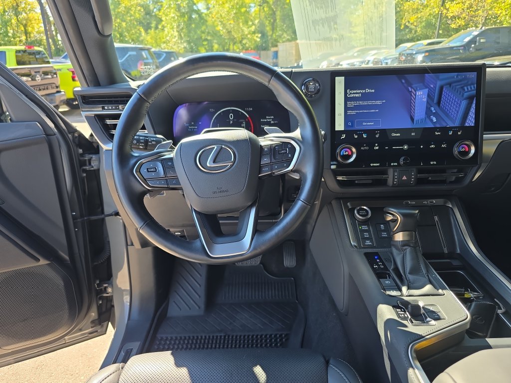 Used 2024 Lexus GX 550 AWD/4WD image 23