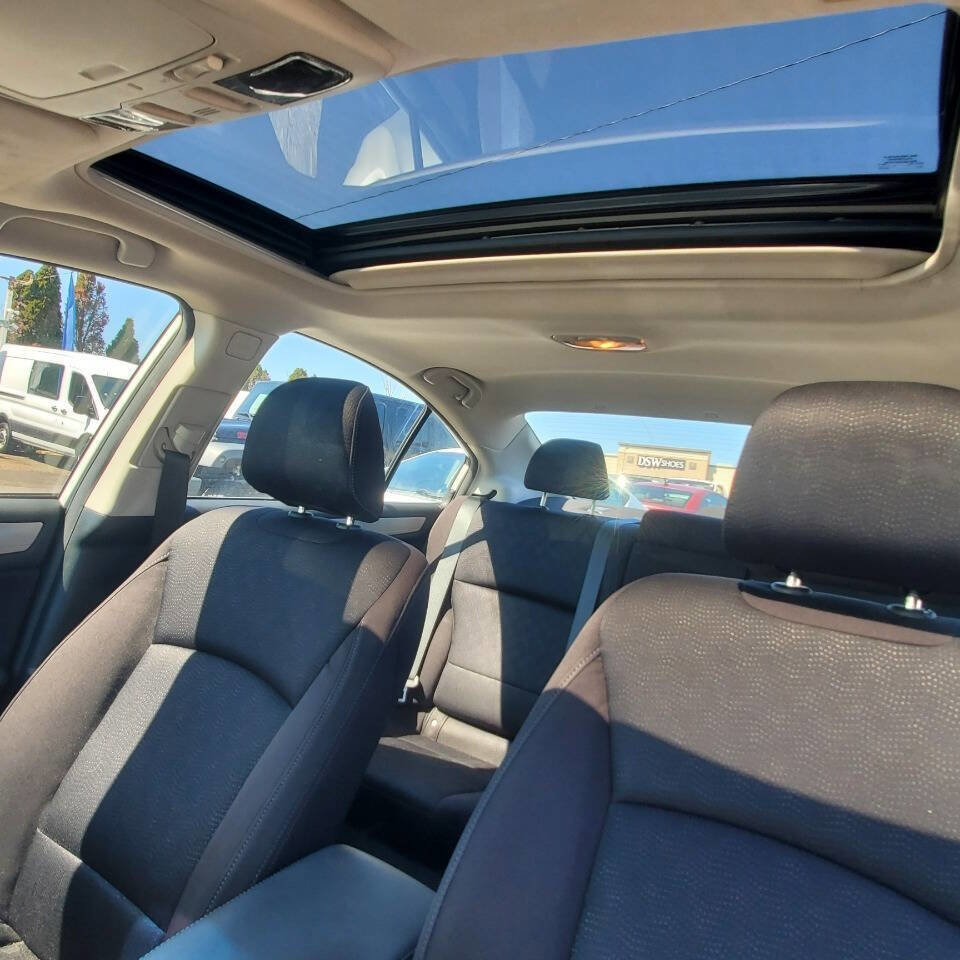 Used 2015 Subaru Legacy 2.5i Premium w/ Moonroof Package image 22