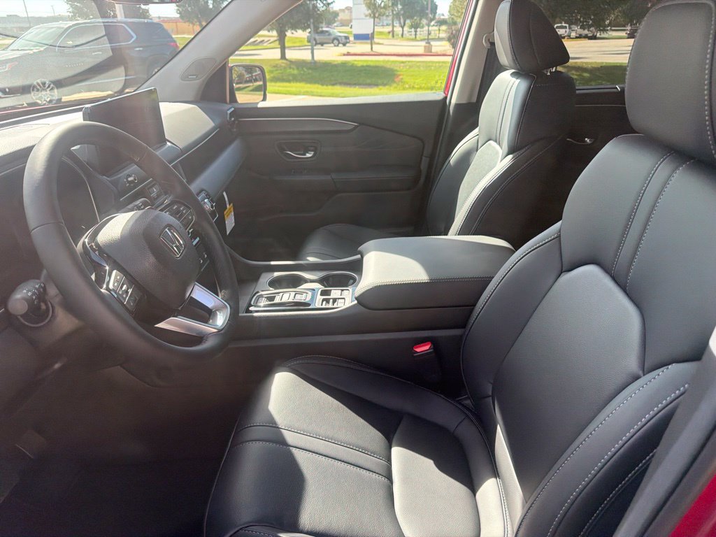 New 2026 Honda Pilot Touring image 15