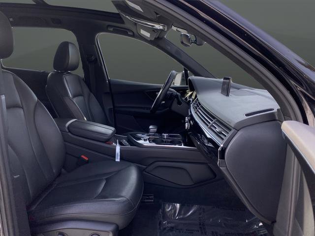 Used 2019 Audi Q7 3.0T Prestige w/ Prestige Package image 28