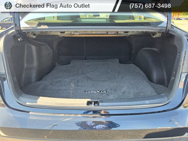 Used 2023 Toyota Corolla LE w/ Carpet Mat Package (TMS) AWD/4WD image 12