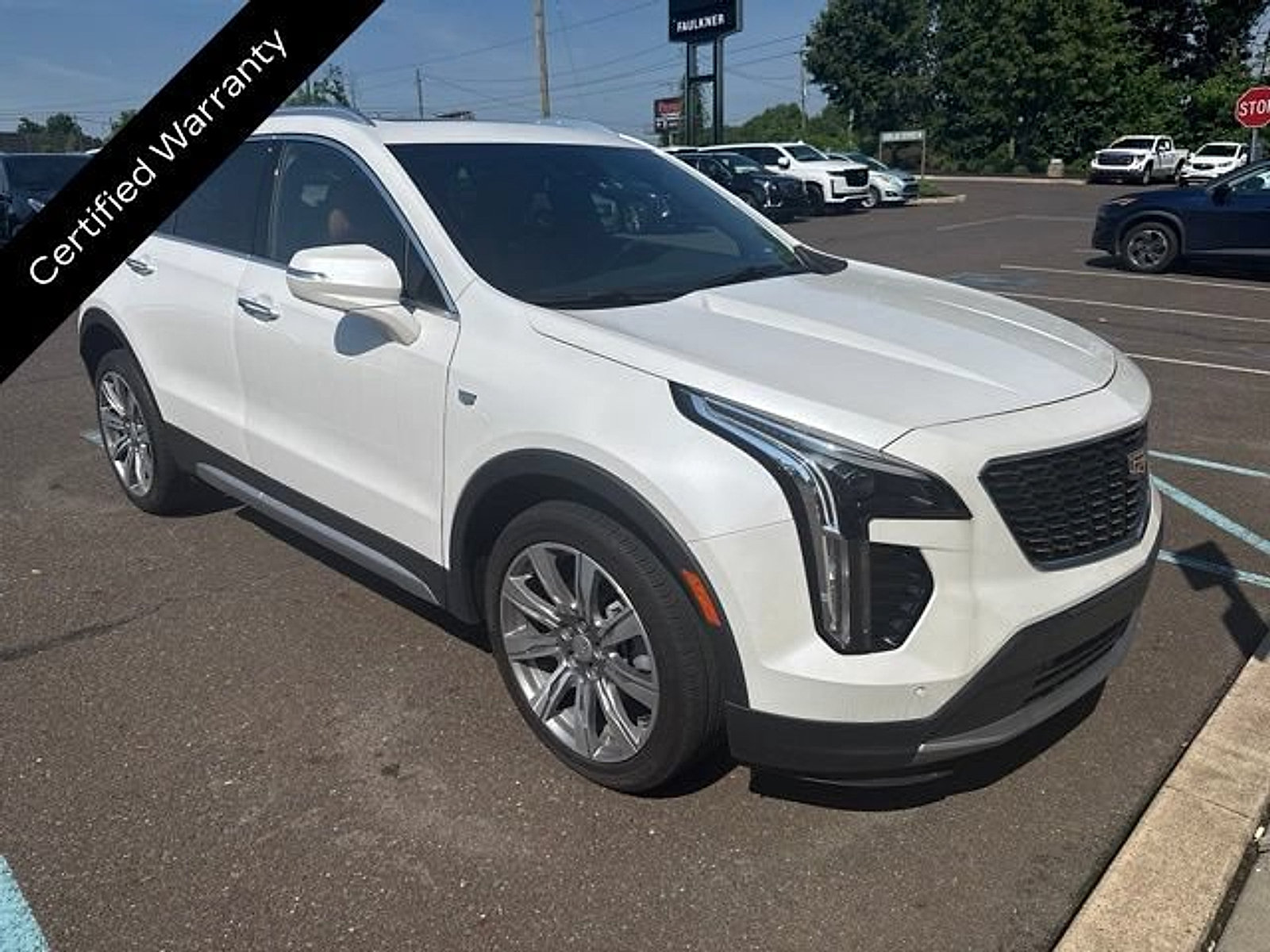 Certified 2023 Cadillac XT4 Premium Luxury AWD/4WD image 1