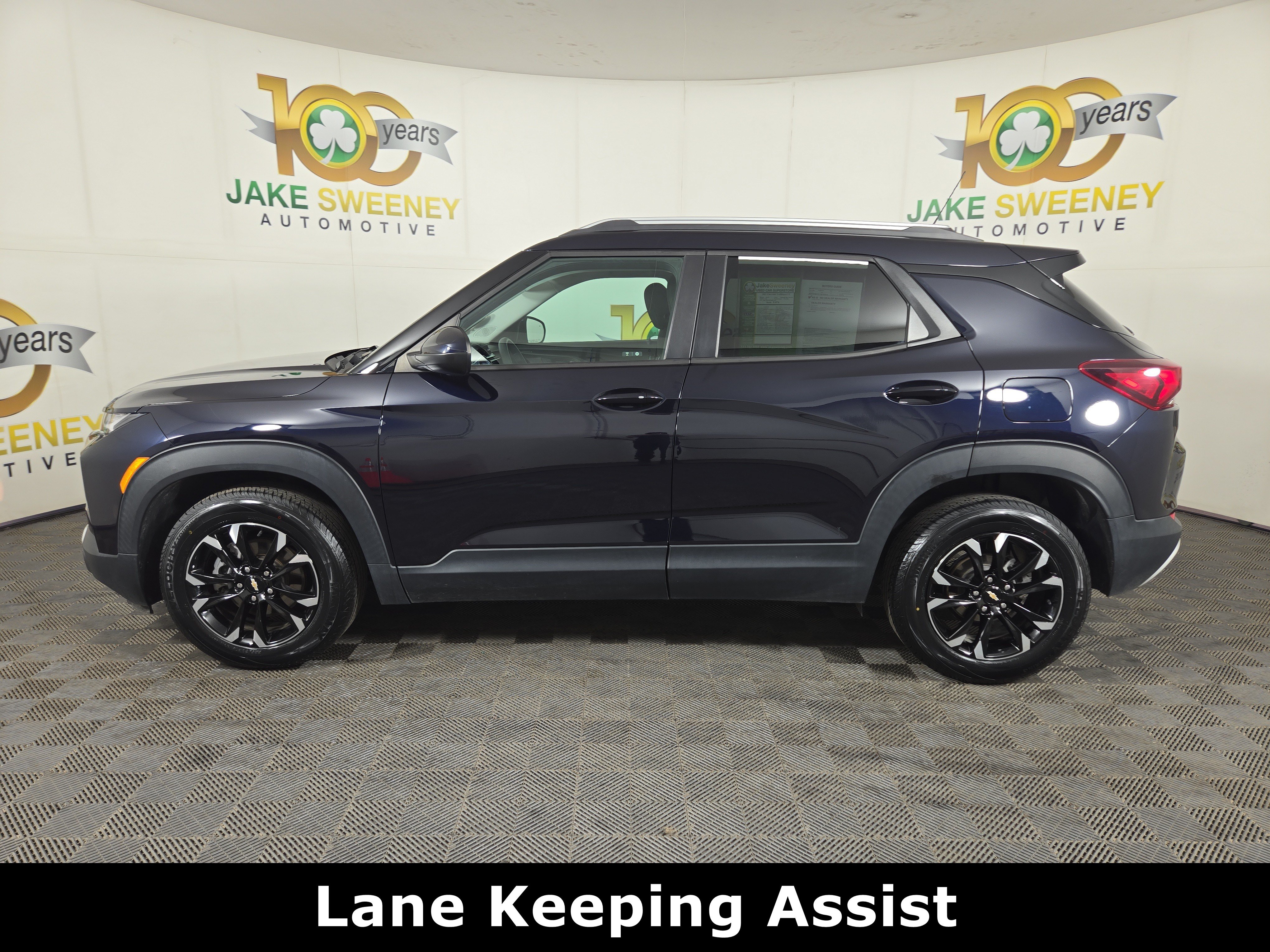 Used 2021 Chevrolet TrailBlazer LT w/ Convenience Package FWD image 4