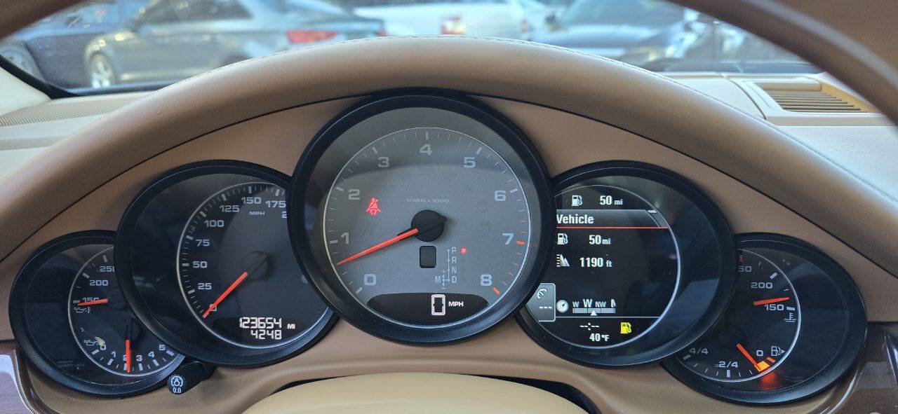 Used 2013 Porsche Panamera S w/ Premium Pkg Plus image 20