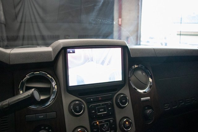 Used 2015 Ford F350 Lariat w/ Lariat Ultimate Package image 35