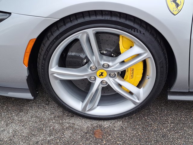 Used 2024 Ferrari 296 GTS image 6