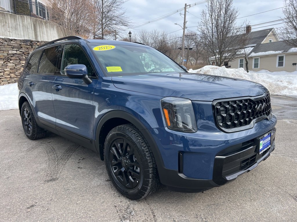 Certified 2025 Kia Telluride AWD image 7