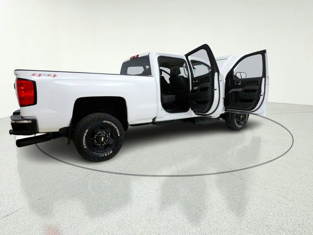 Used 2017 Chevrolet Silverado 2500 LT AWD/4WD image 14
