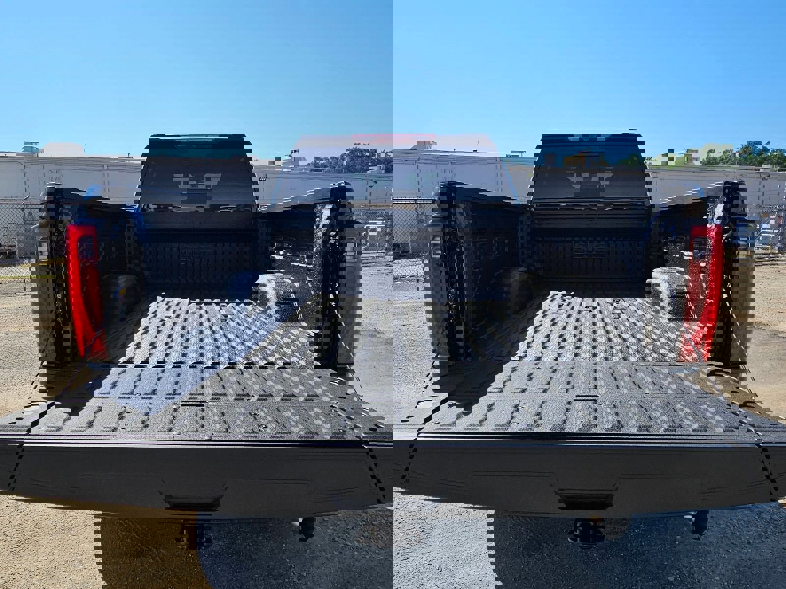 New 2026 GMC Sierra 2500 Denali w/ Denali Reserve Package image 4