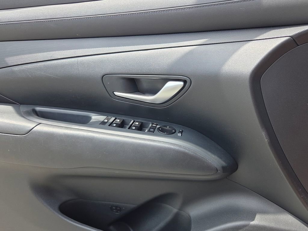Used 2025 Hyundai Tucson SEL image 27