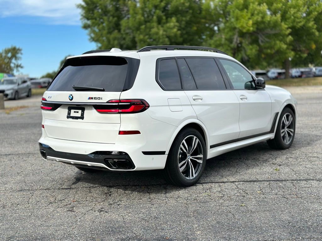 New 2026 BMW X7 M60i image 6