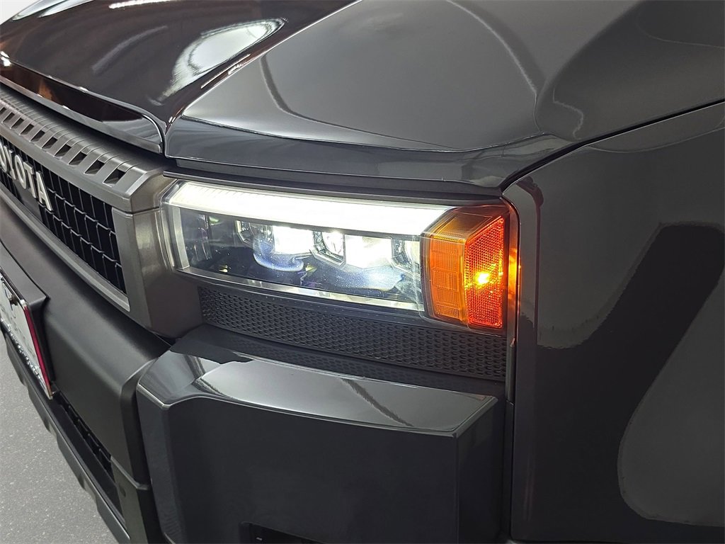 Used 2024 Toyota Land Cruiser image 32