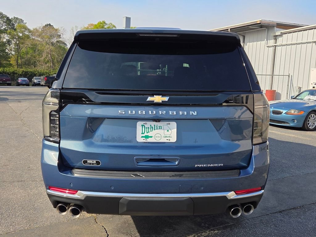 New 2026 Chevrolet Suburban Premier image 10
