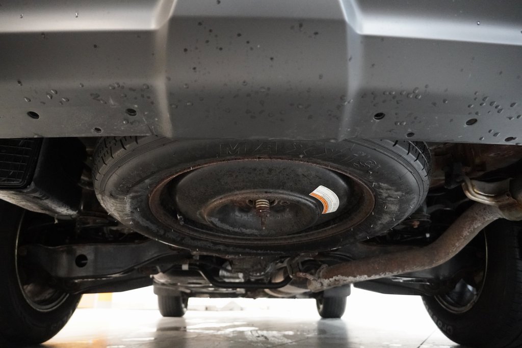 Used 2019 Nissan Pathfinder SV image 10