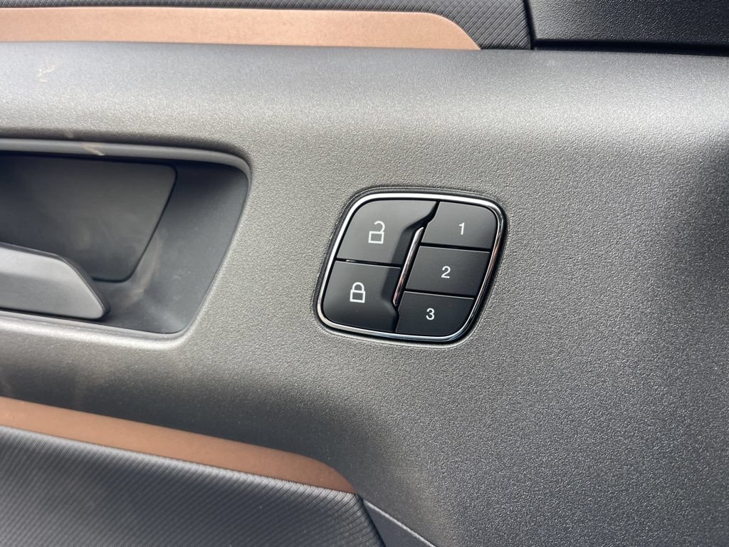 New 2025 Ford Bronco Sport Outer Banks w/ Outer Banks Tech Package+ AWD/4WD image 16