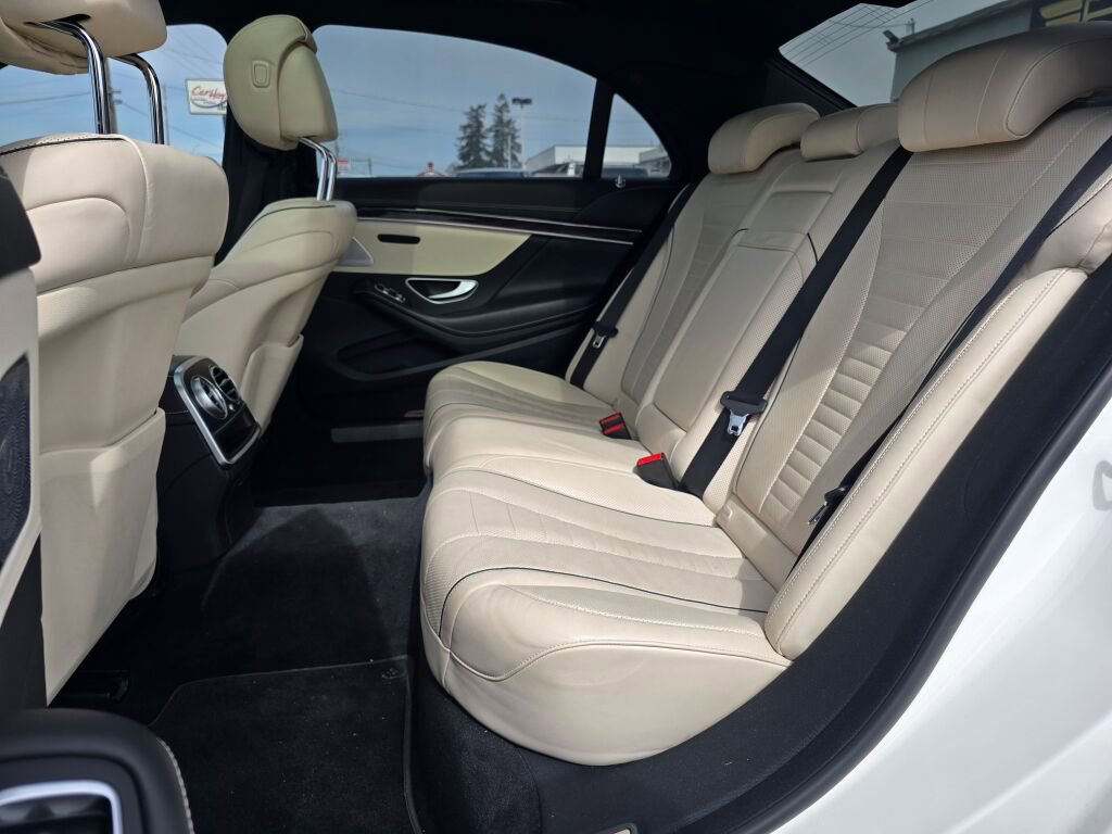Used 2020 Mercedes-Benz S 450 Sedan image 16