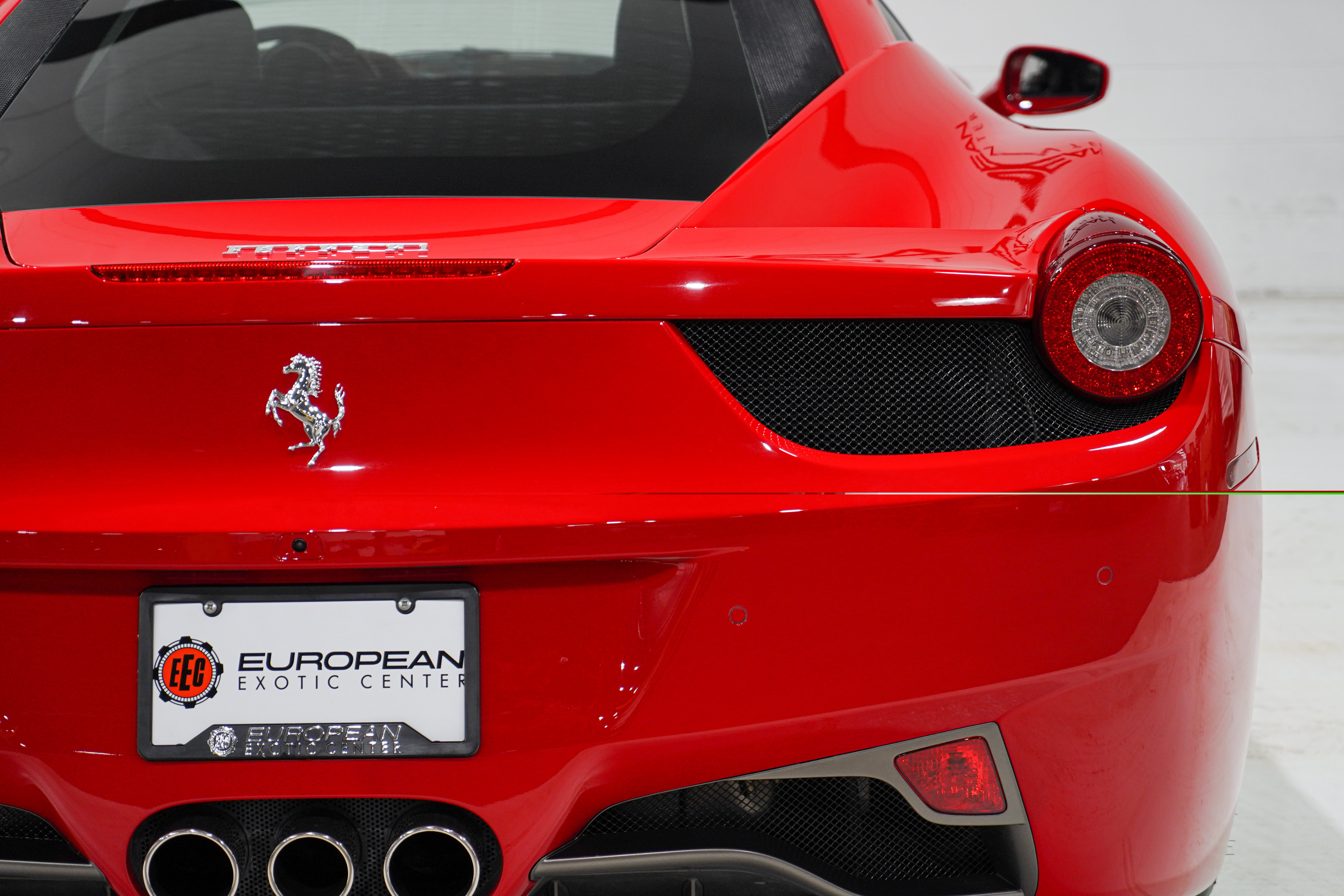 Used 2014 Ferrari 458 Italia Coupe RWD image 33
