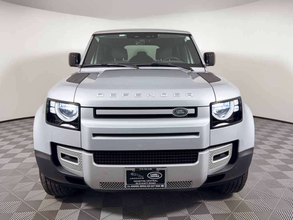 Used 2023 Land Rover Defender 110 S AWD/4WD image 6