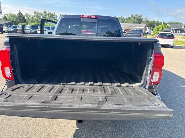 Used 2018 Chevrolet Silverado 1500 LTZ Z71 w/ Centennial Edition AWD/4WD image 38