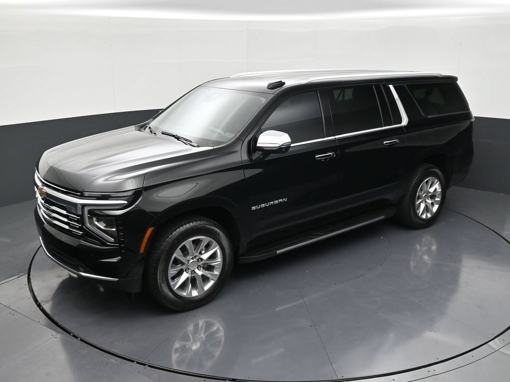 Used 2026 Chevrolet Suburban Premier RWD image 12