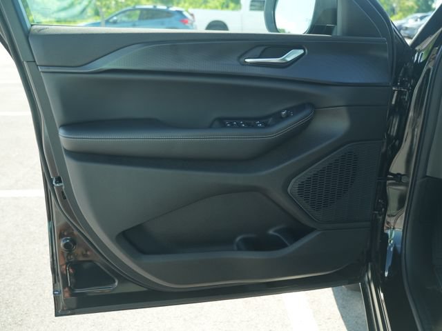New 2026 Jeep Grand Cherokee L 4WD image 13
