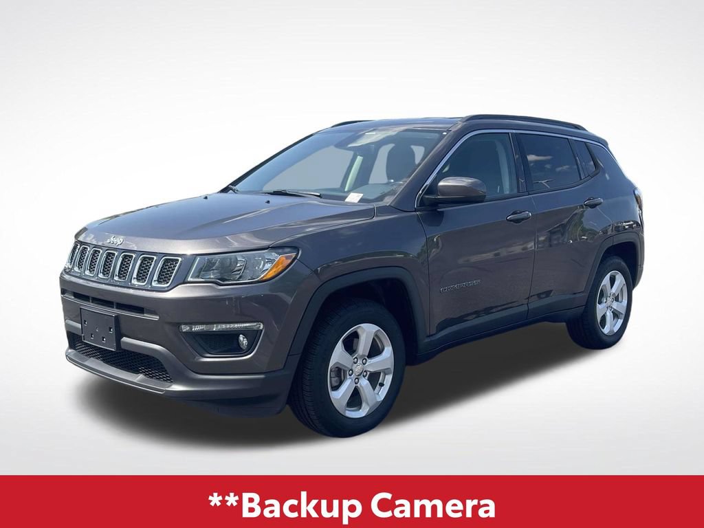 Used 2021 Jeep Compass Latitude w/ Convenience Group AWD/4WD image 4