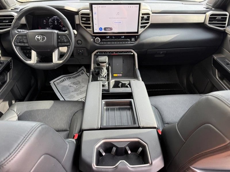 Used 2025 Toyota Tundra Limited AWD/4WD image 14